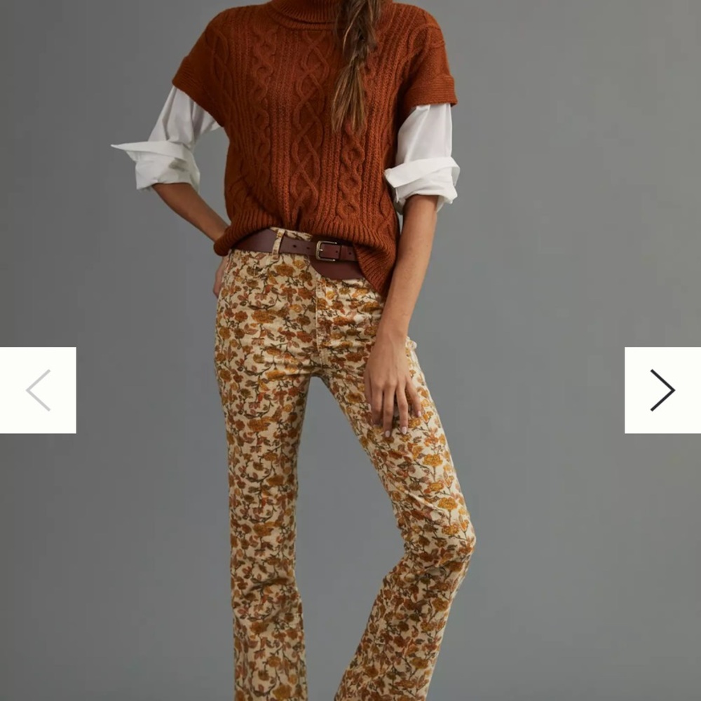Anthropologie Iconic corduroy flare pants Size 25